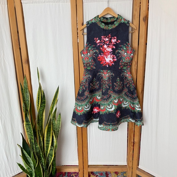 Bohemian beaded fit and flare dress - Picture 4 of 9